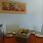 Irmgard Und Gerlinde Apartment *