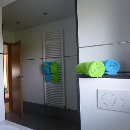 Irmgard Und Gerlinde 아파트 왈드브룬